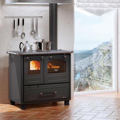Ιταλική ξυλόσομπα κουζίνα La Nordica Family 4.5 μαύρο, 7.5kW - Ιταλικές ξυλόσομπες και Ενεργειακά τζάκια